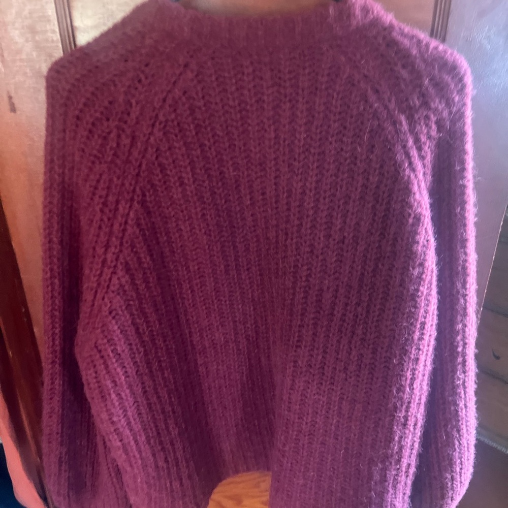 Sezane Emile cardigan in burgundy - Picture 3 of 4